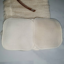 Load image into Gallery viewer, 7 Large Unbleached Organic Cotton Washable Reusable Face Facial Squares with Wash Bag