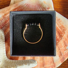 Load image into Gallery viewer, 10k Solid Yellow Gold Black Natural Spinel Faceted Rondell Bead Wire Work Line Ring sz 10 Stacking Spinner Fidget Boho Beach Unique Handmade